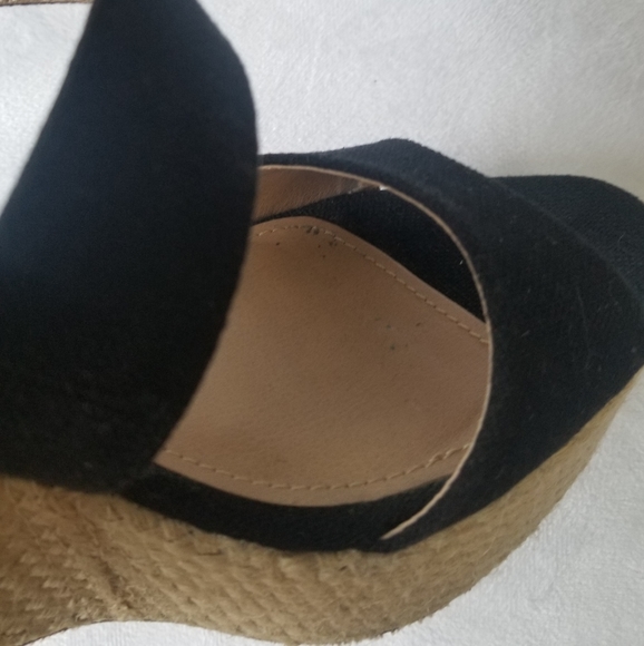 💥NEW💥 Steve Madden Wedge  8.5. Condition 8/10 - Picture 14 of 15